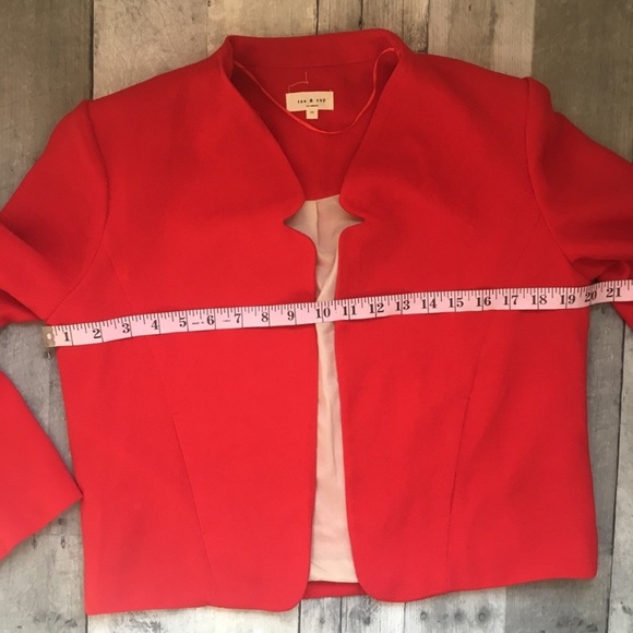 ❤️Tea & Cup gorgeous Red blazer w/ satin lining - Picture 4 of 5